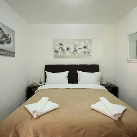 & Dream Apartment